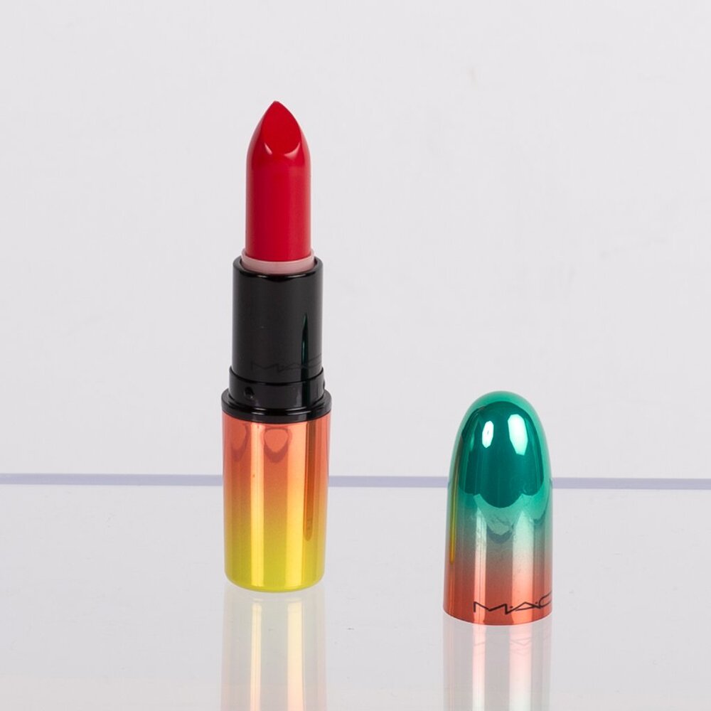 Mac Cosmetics Steam Heat Lipstick Wash and Dry Limited Edition